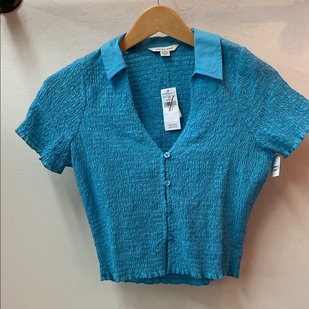 NEW! American Eagle Outfitters Blue Crinkle Button-Up Blouse Size Small NWT